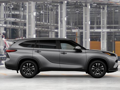 New 2026 Toyota Highlander XLE AWD/4WD image 12