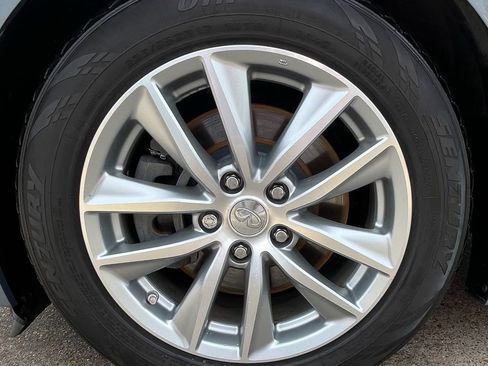 Used 2015 INFINITI Q50 Premium w/ Navigation Package RWD image 16