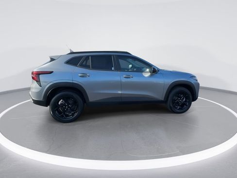 New 2026 Chevrolet Trax LT w/ Driver Confidence Package image 9