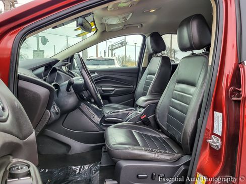 Used 2014 Ford Escape Titanium FWD image 7
