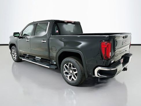New 2026 GMC Sierra 1500 SLT w/ SLT Convenience Package RWD image 5