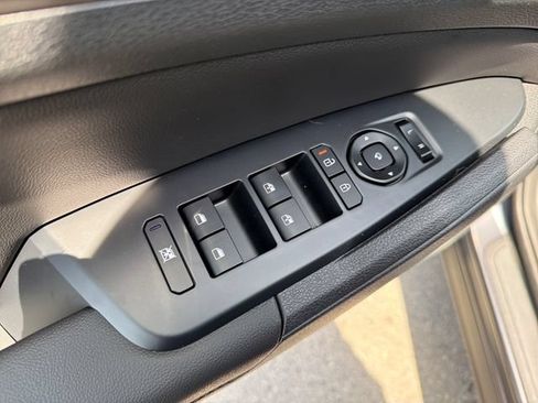New 2026 Kia Sportage X-Line w/ X-Line Technology Package AWD/4WD image 18