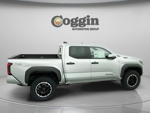 New 2026 Toyota Tacoma TRD Off-Road AWD/4WD image 19