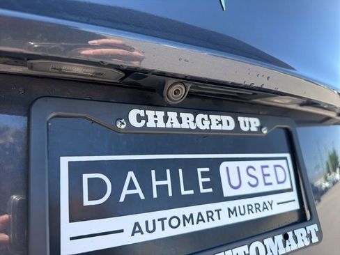 Used 2022 Tesla Model Y Performance AWD/4WD image 6