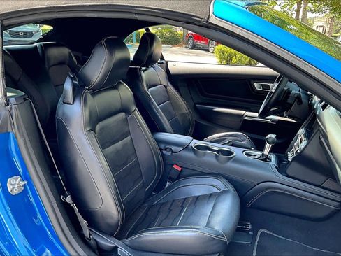 Used 2021 Ford Mustang GT Premium w/ Equipment Group 401A image 8