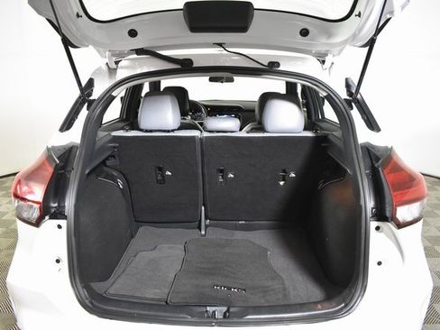 Certified 2024 Nissan Kicks SR w/ SR Premium Package image 31