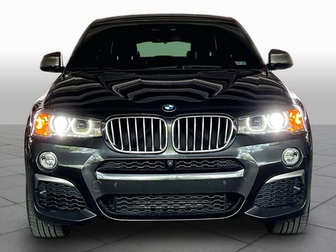 Used 2018 BMW X4 M40i image 3