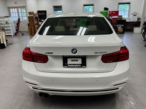 Used 2017 BMW 330i xDrive Sedan AWD/4WD image 29
