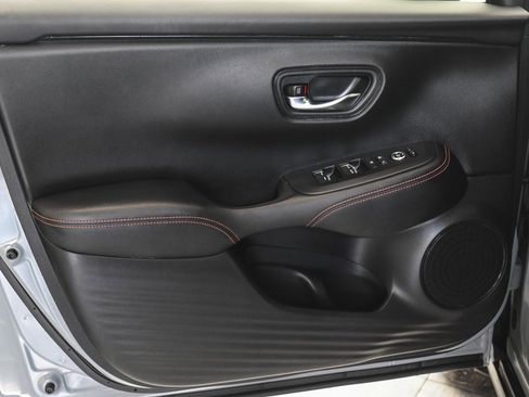 Used 2025 Honda HR-V Sport image 8