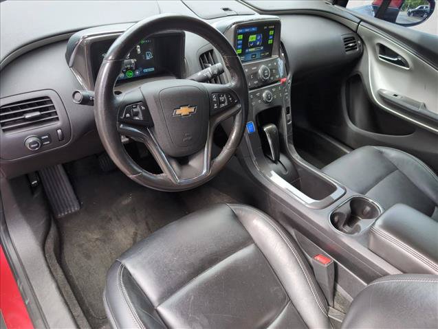 Used 2015 Chevrolet Volt Premium w/ Premium Trim Package FWD image 9