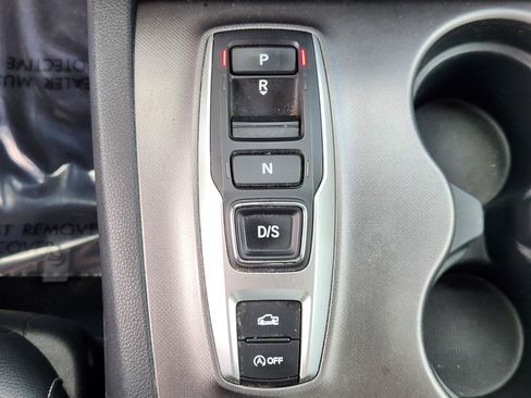 Used 2022 Honda Ridgeline RTL image 12