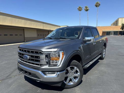 Used 2023 Ford F150 Lariat w/ Max Trailer Tow Package AWD/4WD image 3