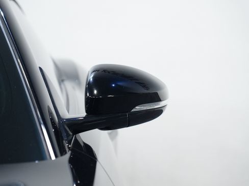 Used 2015 Jaguar F-TYPE R RWD image 11