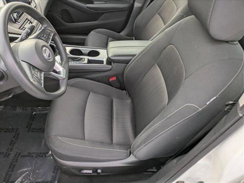 Used 2023 Nissan Altima 2.5 SV image 15