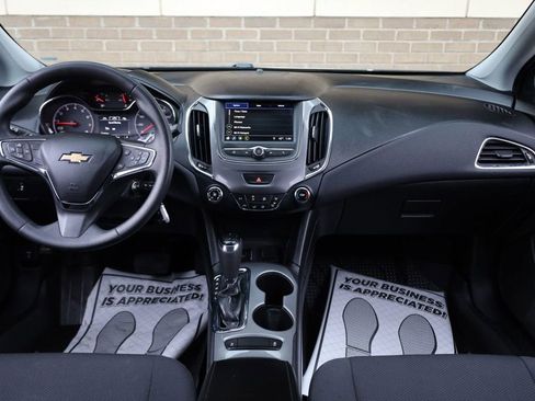 Used 2019 Chevrolet Cruze LS w/ LS Convenience Package image 24