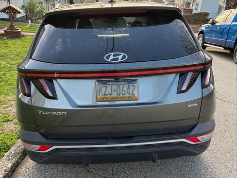 Used 2022 Hyundai Tucson SEL w/ Cargo Package image 3
