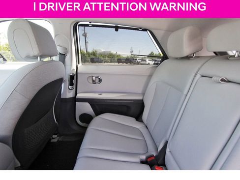 Used 2024 Hyundai Ioniq 5 Limited image 12