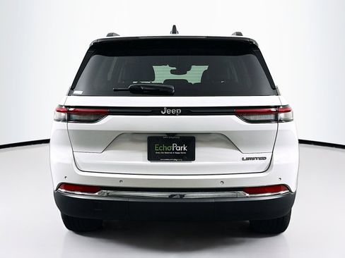 Used 2023 Jeep Grand Cherokee Limited w/ Trailer Tow Prep Group (B) image 7