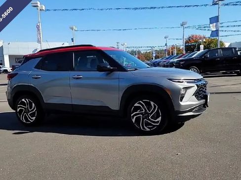 New 2026 Chevrolet TrailBlazer RS image 3