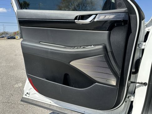 Used 2022 Hyundai Palisade Limited image 16