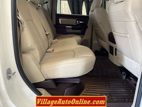 Used 2018 RAM 2500 Laramie w/ Cold Weather Group AWD/4WD image 32