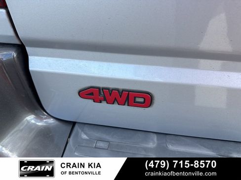 Used 2001 Honda Passport EX image 14