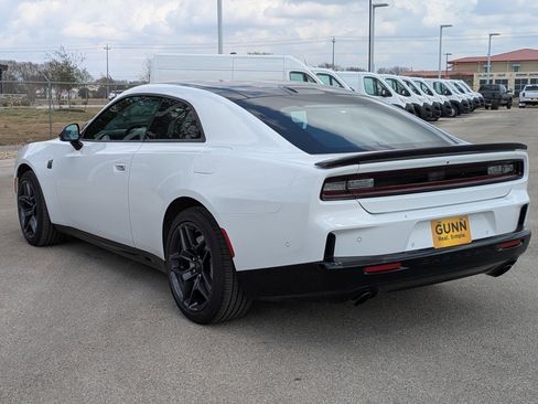 New 2026 Dodge Charger Scat Pack w/ Blacktop Package image 5