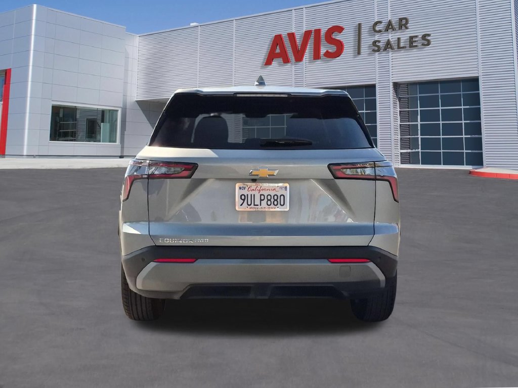 Used 2026 Chevrolet Equinox LT AWD/4WD image 7
