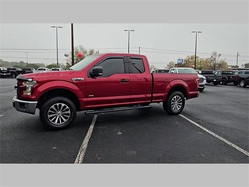 Used 2015 Ford F150 XLT w/ Equipment Group 302A Luxury image 23