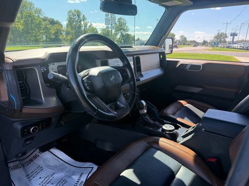 Certified 2023 Ford Bronco Outer Banks w/ Sasquatch Package AWD/4WD image 24