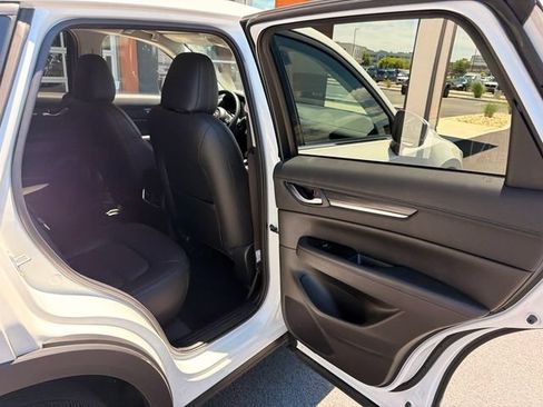 Used 2023 MAZDA CX-5 AWD 2.5 S w/ Premium Package image 16