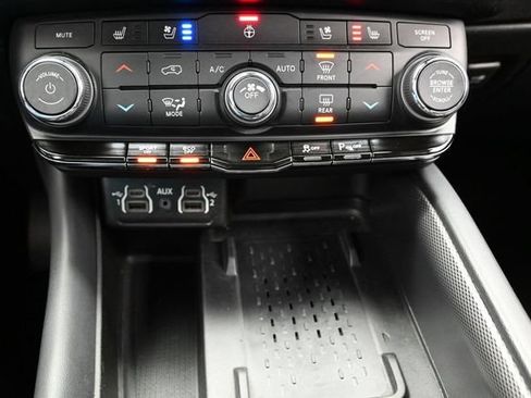 Used 2025 Dodge Durango R/T AWD/4WD image 45