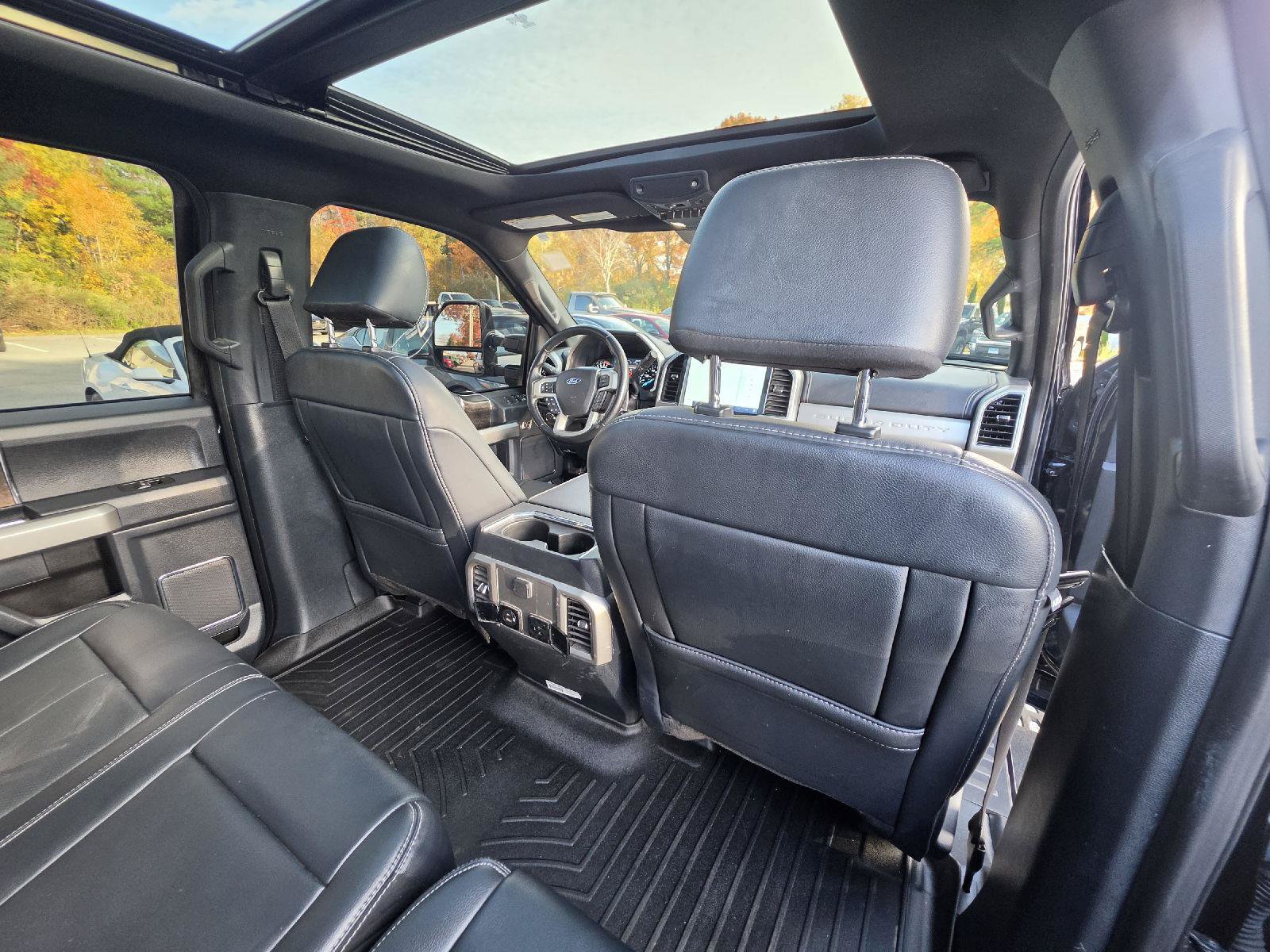 Used 2022 Ford F250 Lariat w/ Tremor Off-Road Package AWD/4WD image 22