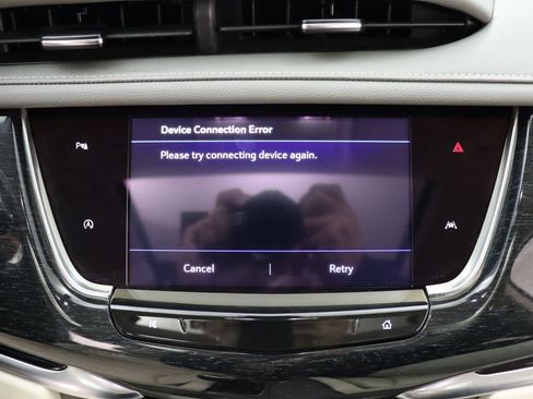 Used 2022 Cadillac XT6 Premium Luxury image 36