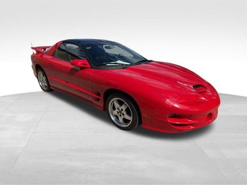 Used 2001 Pontiac Firebird Formula w/ SLP Firehawk Pkg image 3