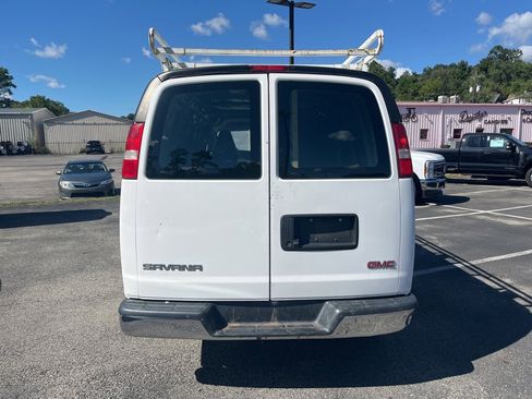 Used 2019 GMC Savana 2500 Work Van image 4