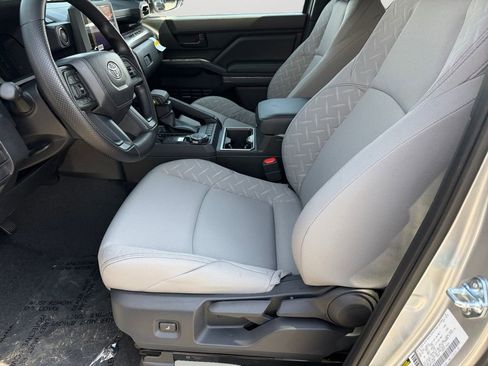 Used 2026 Toyota Tacoma SR5 AWD/4WD image 13