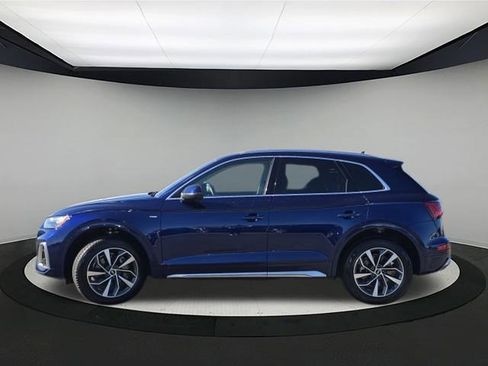 Certified 2022 Audi Q5 2.0T Premium Plus image 4