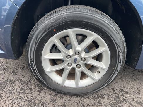 Used 2019 Ford Flex SE FWD image 37
