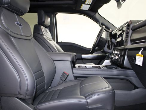 New 2026 Ford F350 Platinum image 35