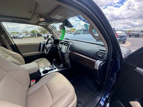 Used 2024 Toyota 4Runner Limited AWD/4WD image 14