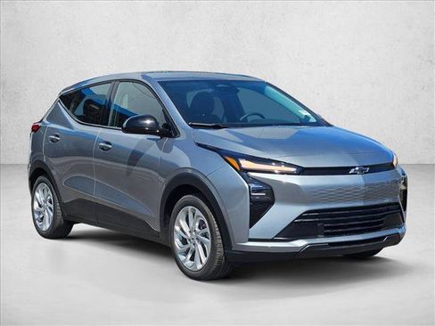 New 2027 Chevrolet Bolt LT w/ Comfort Package FWD image 7