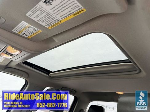 Used 2013 Nissan Frontier SL w/ Moonroof Pkg image 31