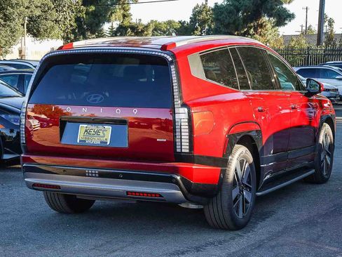 New 2026 Hyundai Ioniq 9 SEL image 4