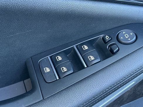 Used 2022 BMW X5 xDrive45e w/ Parking Assistance Package image 11