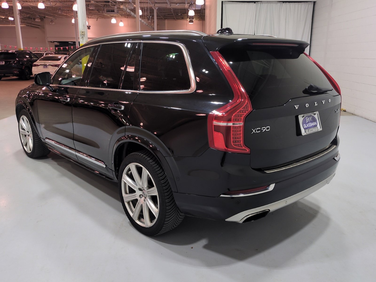 Used 2017 Volvo XC90 T6 Inscription w/ Vision Package AWD/4WD image 6
