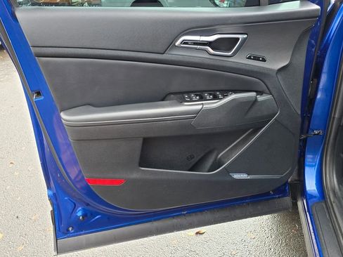 Used 2023 Kia Sportage SX image 23