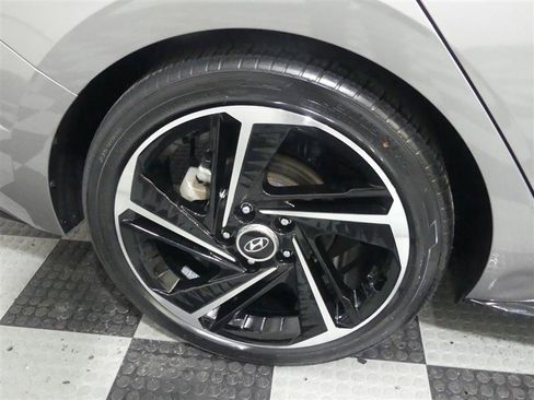 Used 2023 Hyundai Elantra N Line image 17