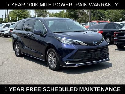 Used 2021 Toyota Sienna XLE w/ XLE Plus Package