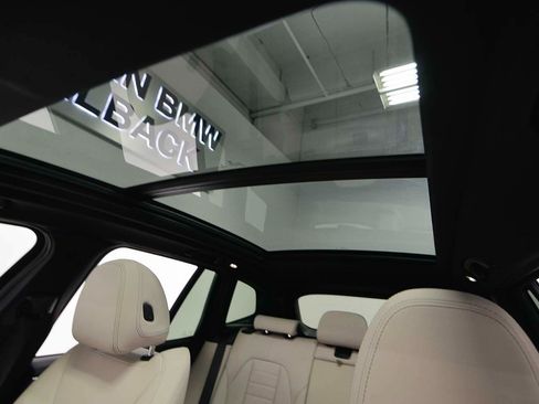 Certified 2024 BMW X3 xDrive30i w/ Premium Package w/ZPA image 7